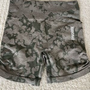 Gymshark Women's Athletic Shorts - Green Camo